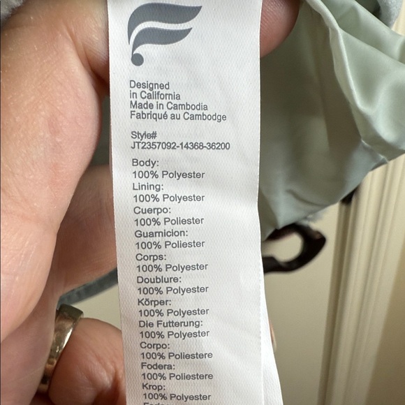 Fabletics Tahoe Teddy Jacket Tumbled Stone Green Sherpa Soft Cozy Women's Sz XL - Picture 16 of 16